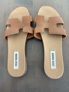 Steve Madden Brown Leather Cutout Slide Sandals